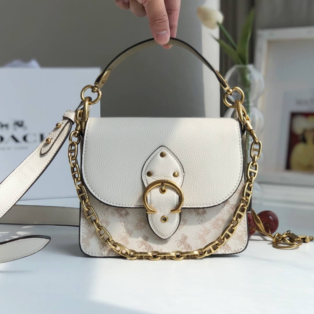 Coach Designer Horse And Carriage Print Shoulder Bag, Coach Handbag, Designer Handbag, Cheap Designer Handbag, Designer Handbag