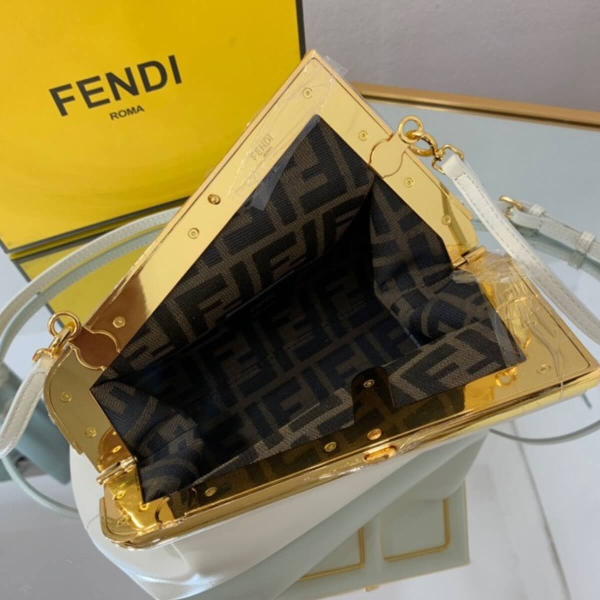Fendi Designer First Clutch Shoulder Bag, Fendi Handbag, Designer Handbag, Cheap Designer Handbag, Designer Handbag