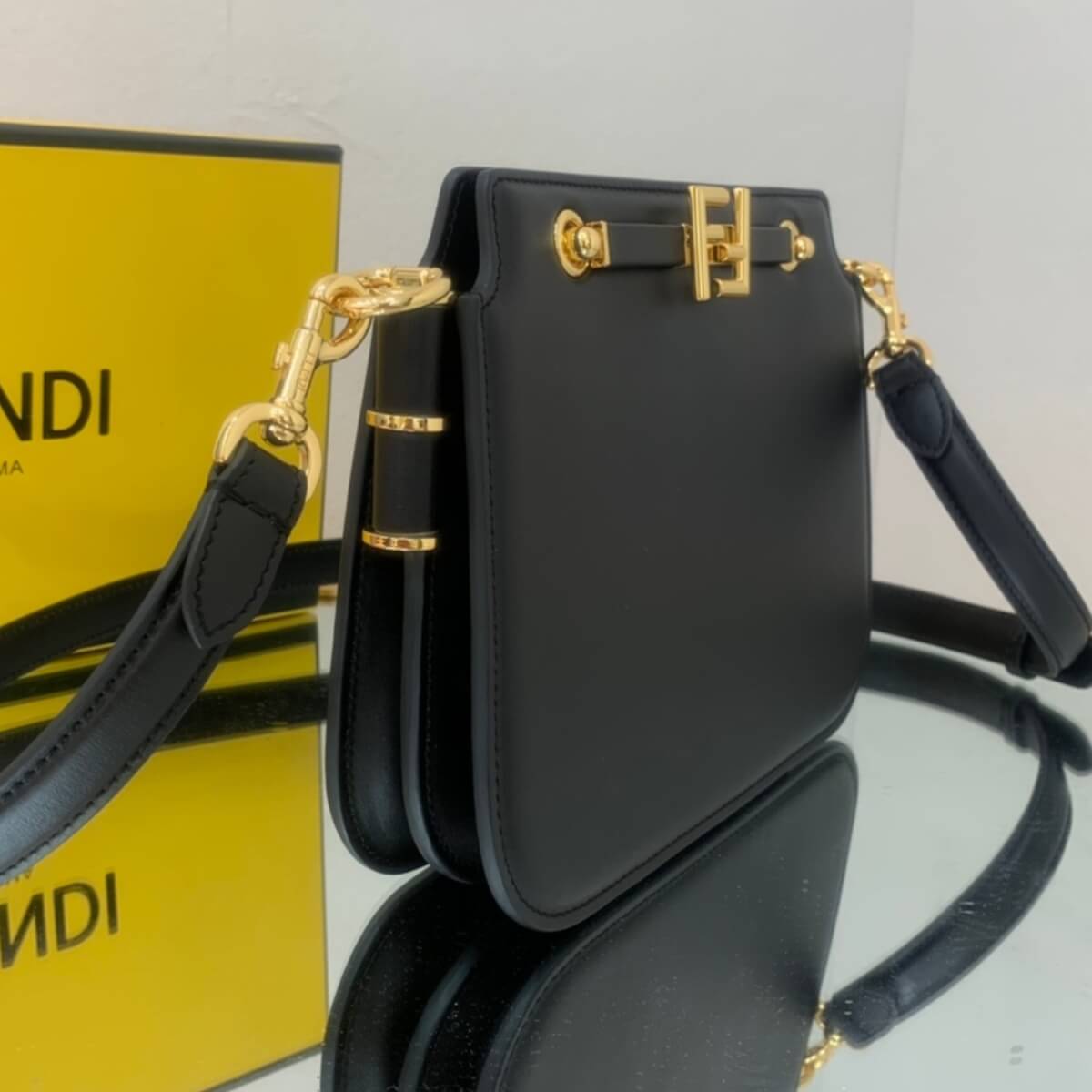Fendi Designer King Luxor Shoulder Bag, Fendi Handbag, Designer Handbag, Cheap Designer Handbag, Designer Handbag