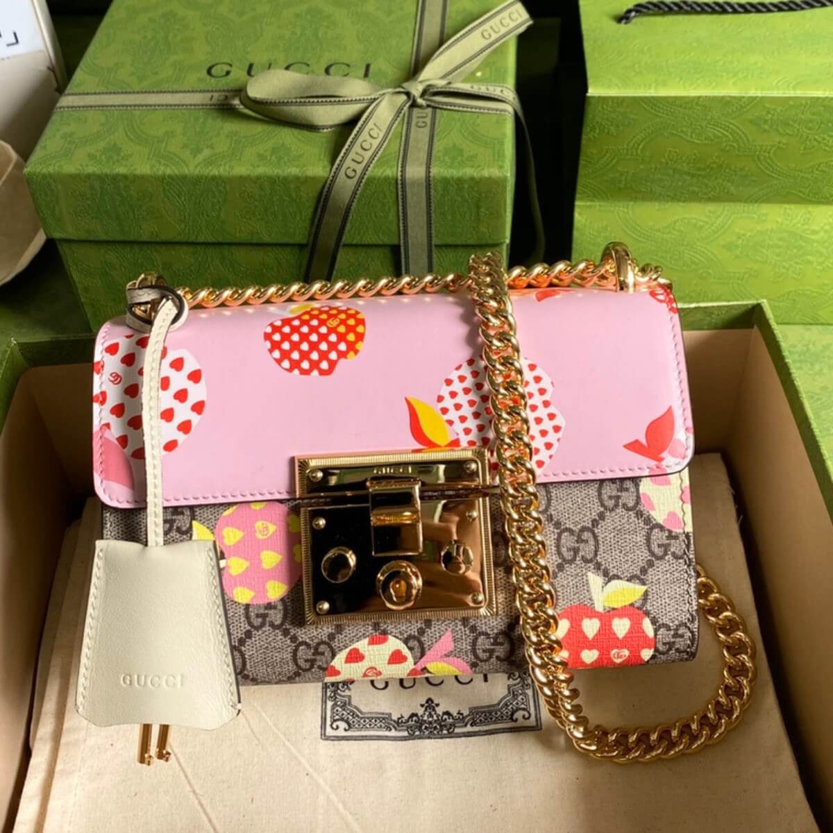 Gucci Designer Apple Print GG Supreme Padlock, Gucci Handbag, Designer Handbag, Cheap Designer Handbag, Designer Handbag