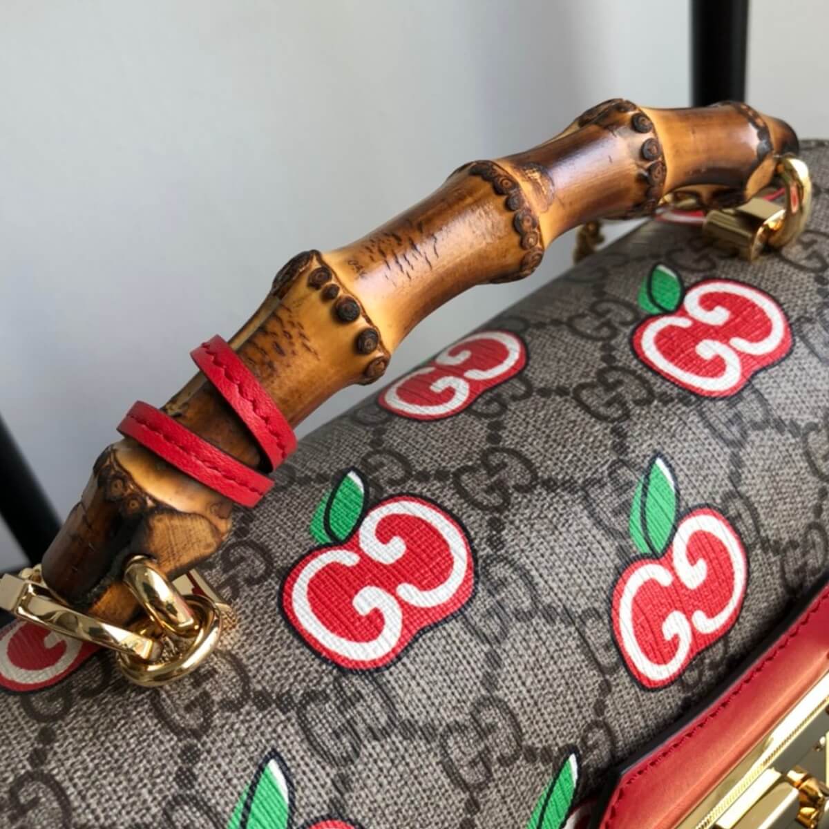 Gucci Designer GG Apple Padlock Bamboo Bag, Gucci Handbag, Designer Handbag, Cheap Designer Handbag, Designer Handbag