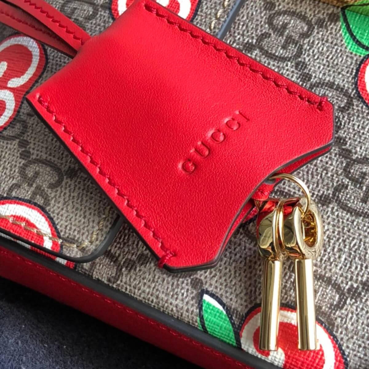 Gucci Designer GG Apple Padlock Bamboo Bag, Gucci Handbag, Designer Handbag, Cheap Designer Handbag, Designer Handbag