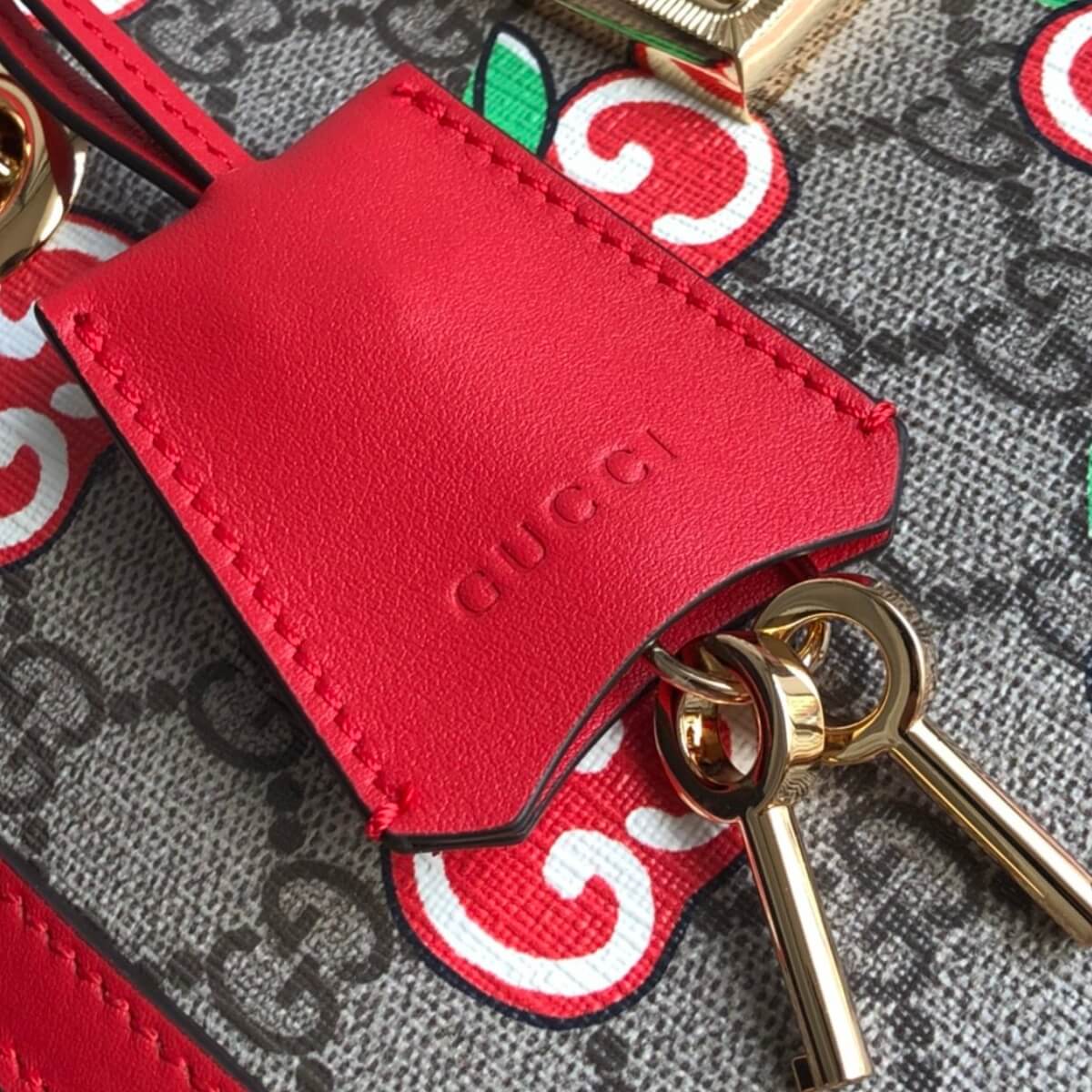 Gucci Designer GG Supreme Apple Padlock Shoulder Bag, Gucci Handbag, Designer Handbag, Cheap Designer Handbag, Designer Handbag