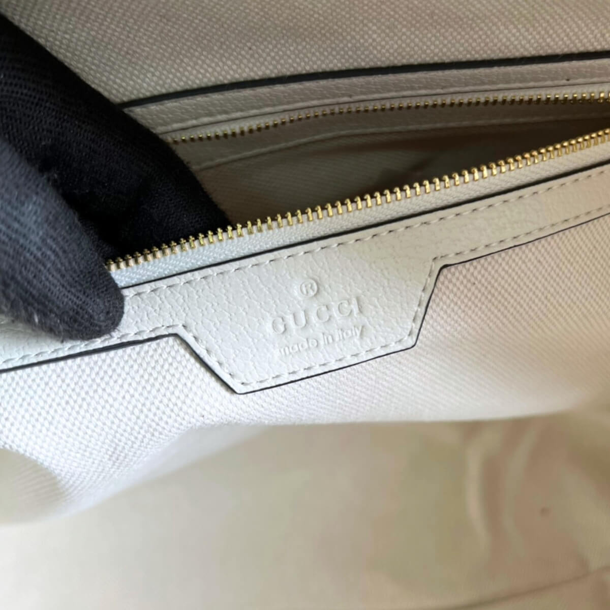 Gucci Designer GG Supreme Savoy Duffle Bag, Gucci Handbag, Designer Handbag, Cheap Designer Handbag, Designer Handbag
