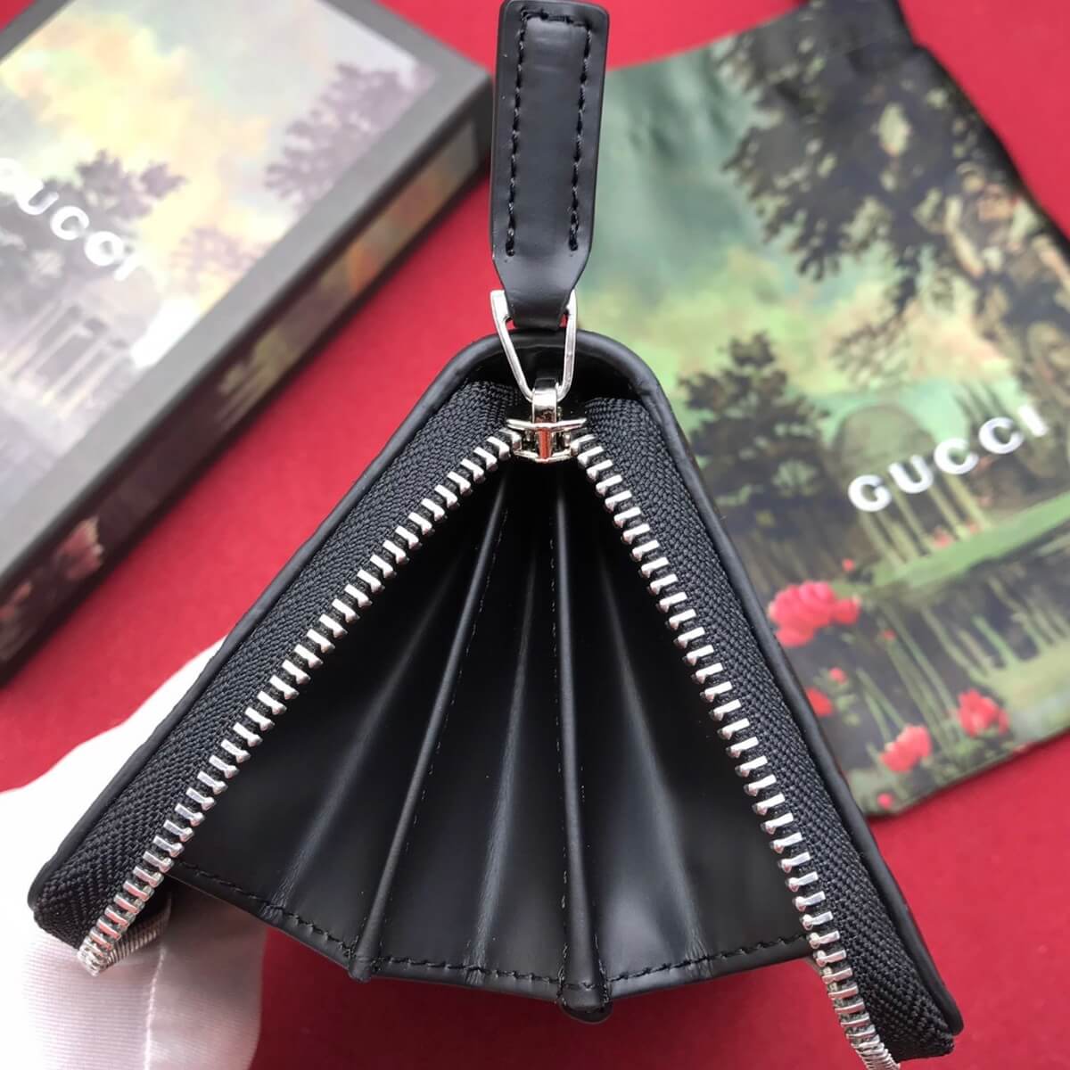 Gucci Designer GG Supreme Zip Around Wallet, Gucci Handbag, Designer Handbag, Cheap Designer Handbag, Designer Handbag