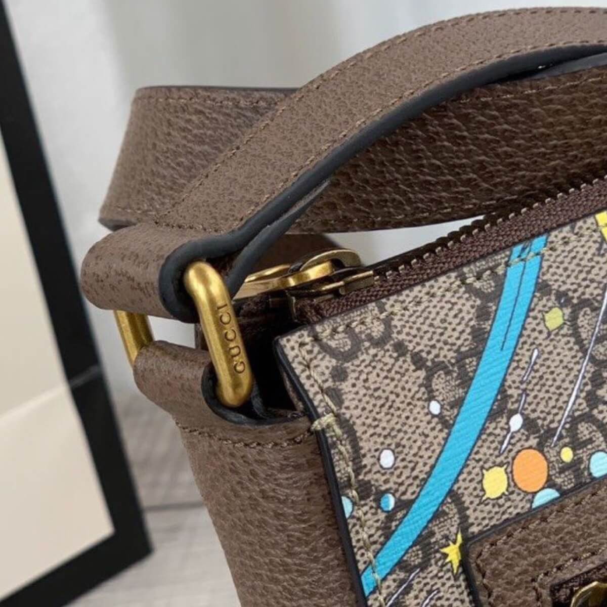 Gucci Designer x Disney Donald Duck Messenger Bag, Gucci Handbag, Designer Handbag, Cheap Designer Handbag, Designer Handbag
