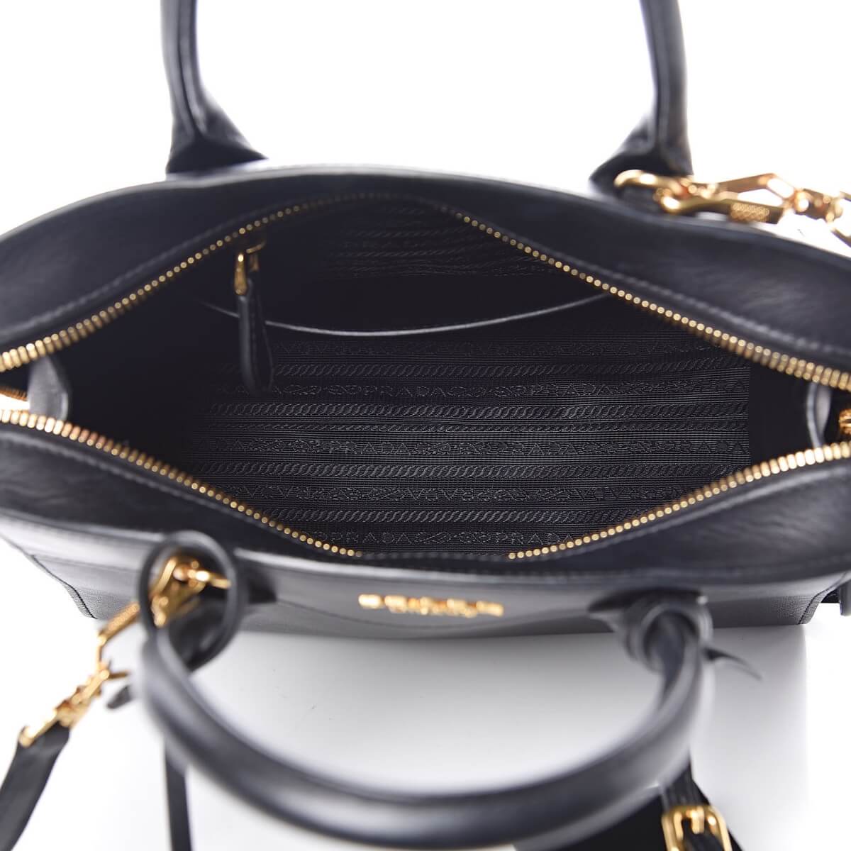 Prada Designer Leather Esplanade Handbag, Prada Handbag, Designer Handbag, Cheap Designer Handbag, Designer Handbag