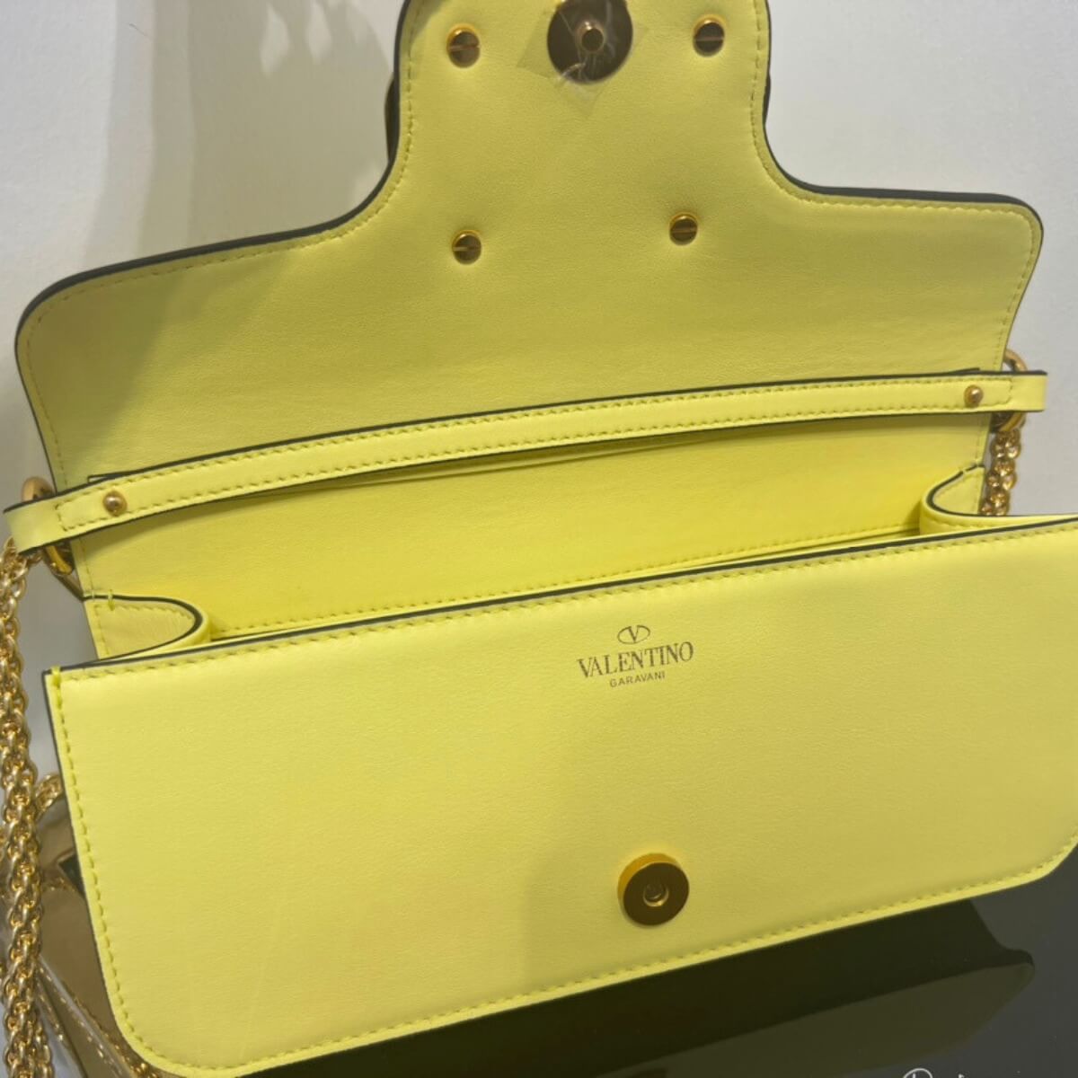Valentino Designer Locò Shoulder Bag, Valentino Handbag, Designer Handbag, Cheap Designer Handbag, Designer Handbag
