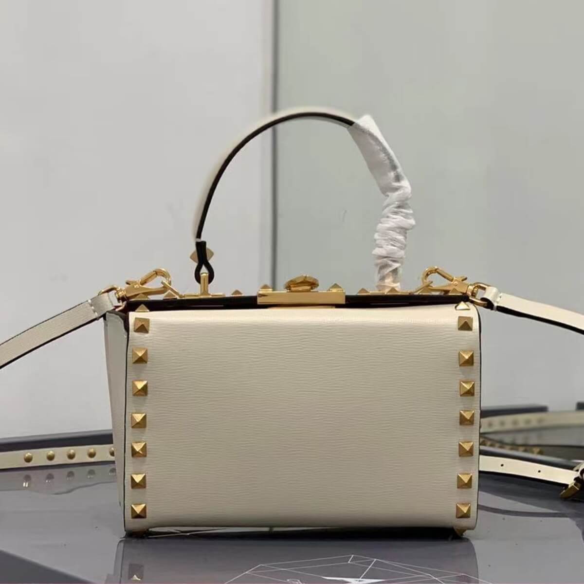 Valentino Designer Rockstud Alcove Box Shoulder Bag, Valentino Handbag, Designer Handbag, Cheap Designer Handbag, Designer Handbag